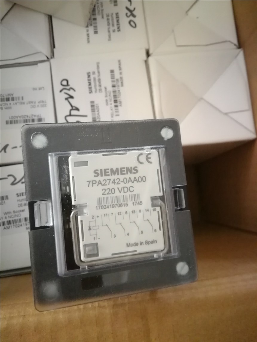 SIEMENS保護繼電器7PA3042-1AA00-0