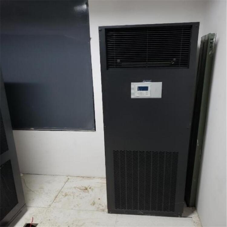 艾亞特UPS電源6KVA 8KVA艾亞特UPS不間斷電源