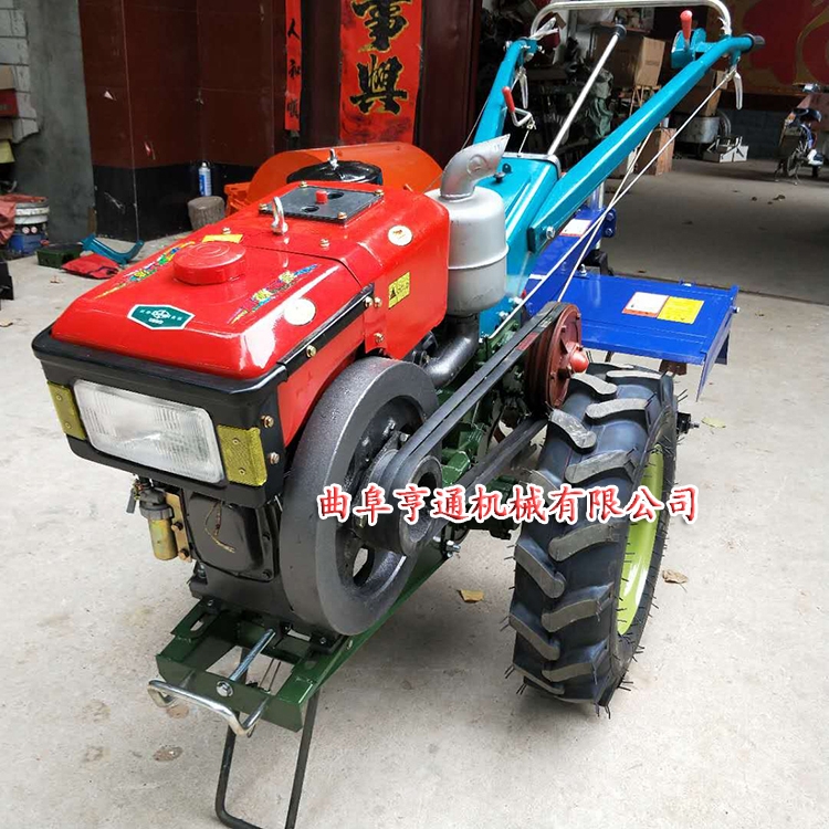 座駕式手扶拖拉機(jī)旋耕機(jī) 農(nóng)用柴油手扶旋耕機(jī) 耕田機(jī)