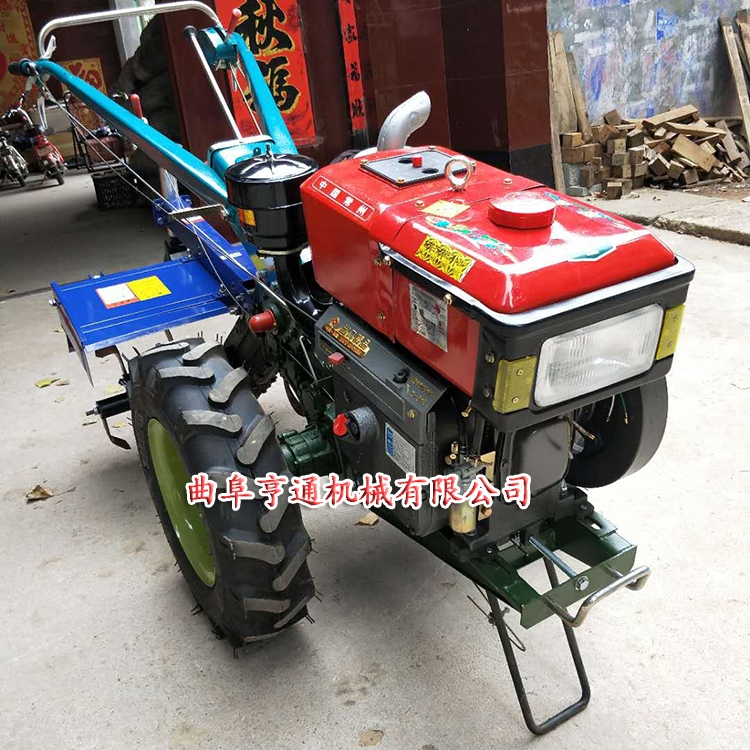 手扶式小型開(kāi)溝機(jī) 多功能手扶旋耕機(jī) 水冷式手扶拖拉機(jī)