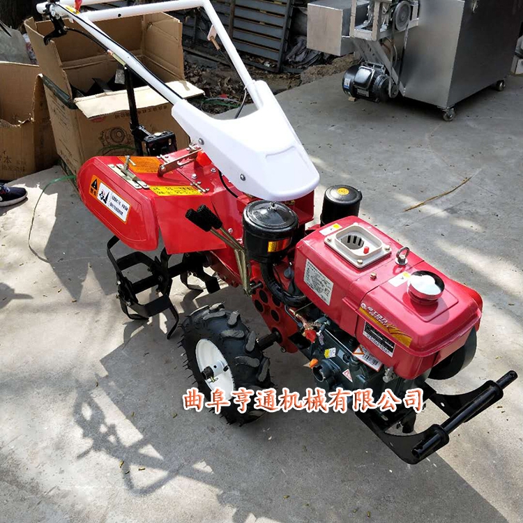 四驅(qū)后旋微耕機(jī) 家用手推式微耕旋耕一體機(jī) 山地開(kāi)荒松土機(jī)