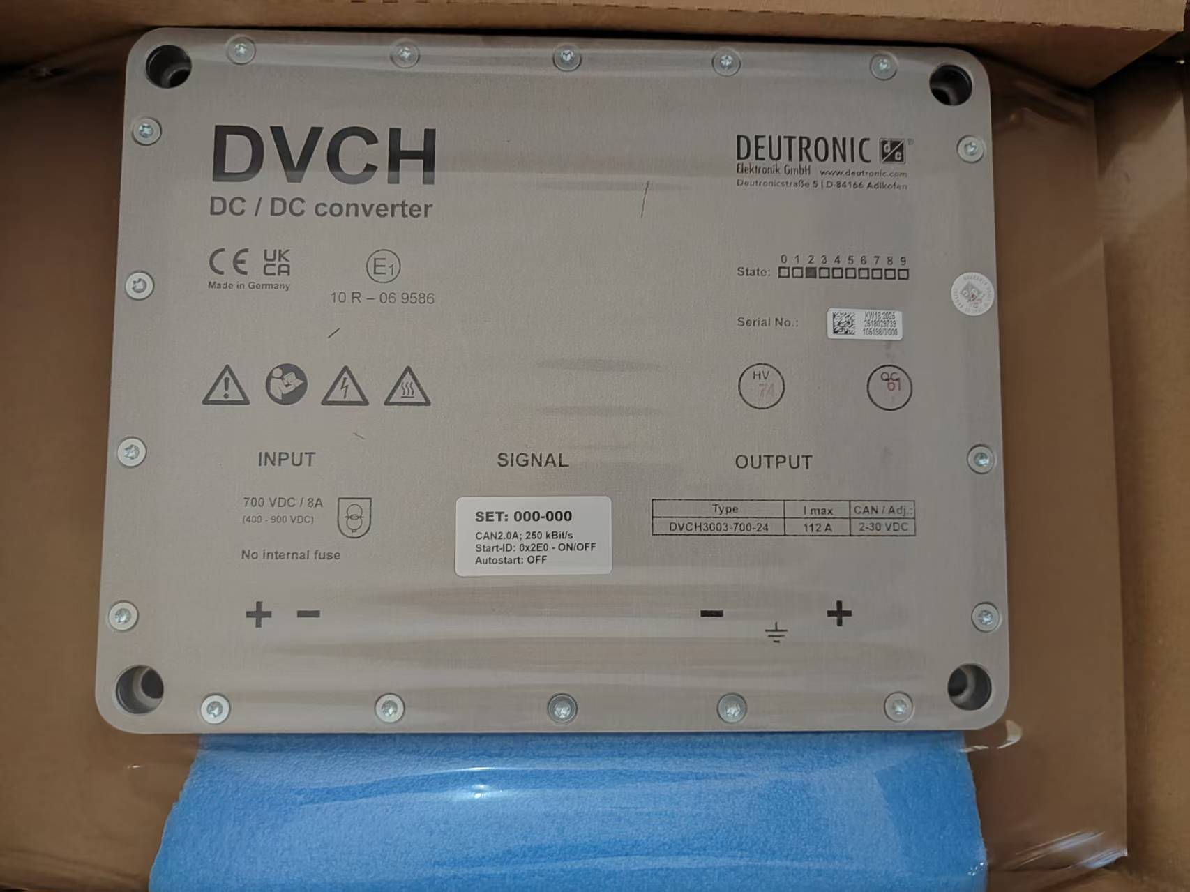 DEUTRONIC高壓直流轉(zhuǎn)換器DVCH3003-700-24用于新能源電動汽車
