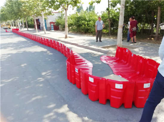 地下車庫(kù)防倒灌-組合式防洪板守護(hù)城市‘地下生命線’