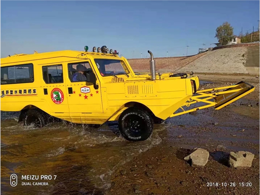 越野型水陸兩棲全地形應(yīng)急車采用獨(dú)特的碰撞吸能的車身設(shè)計(jì)