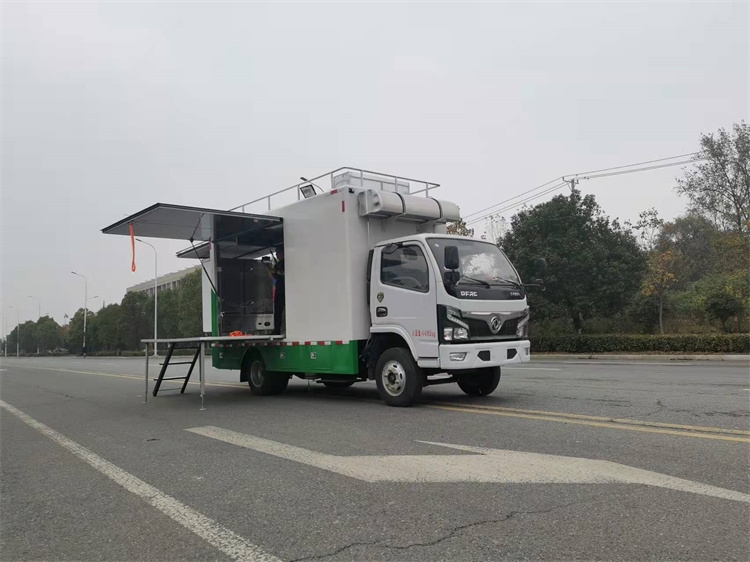 流動餐車大型改裝流動宴會餐車上海流動家宴車