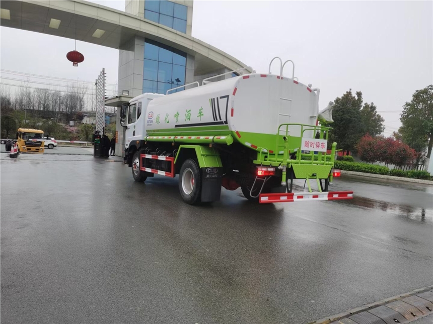 南京消毒防疫灑水車消毒防疫灑水車哪里買