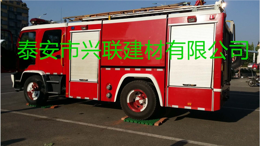 資訊：停車場(chǎng)-玩轉(zhuǎn)植草格