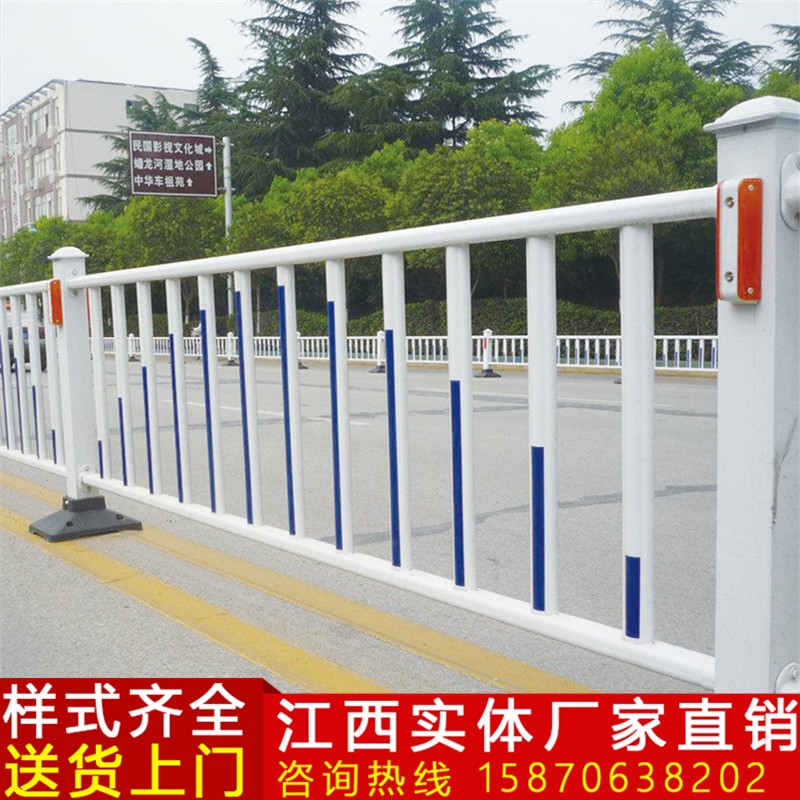 南昌市政護(hù)欄 道路防撞隔離欄可定制