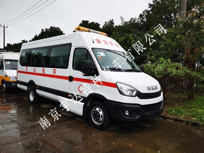 南京依維柯歐盛M2-39礦山救護(hù)車救險車救援車