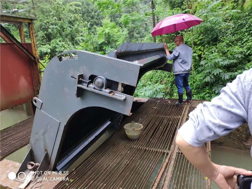 青海格柵除污機生產(chǎn)廠家