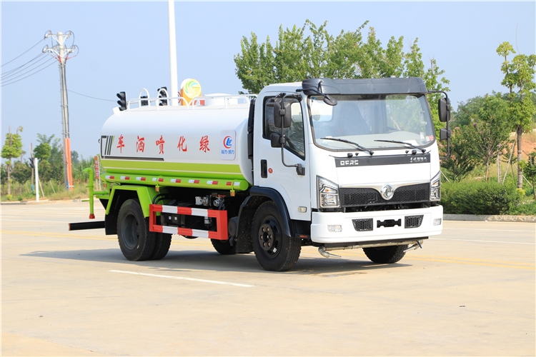 駐馬店灑水車哪里有賣_駐馬店灑水車廠家價(jià)格_大量灑水車現(xiàn)車