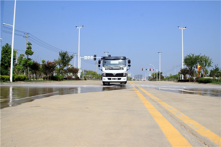 穆棱灑水車哪里有賣 灑水車銷售點