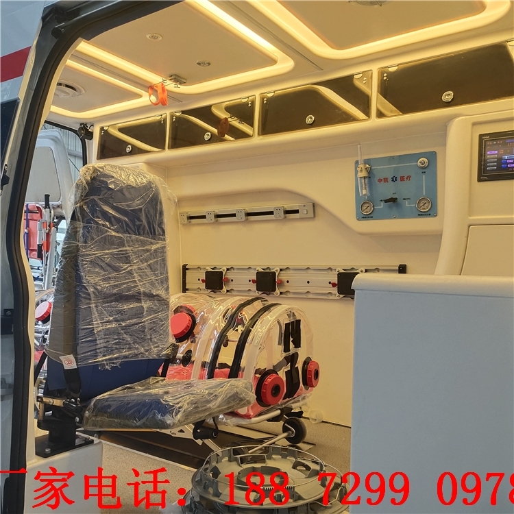 湖北救護(hù)車廠家 高頂救護(hù)車在線報(bào)價(jià)