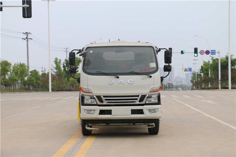 中型灑水車多少錢-灑水車銷售點新報價2022已更新(今日/資訊)