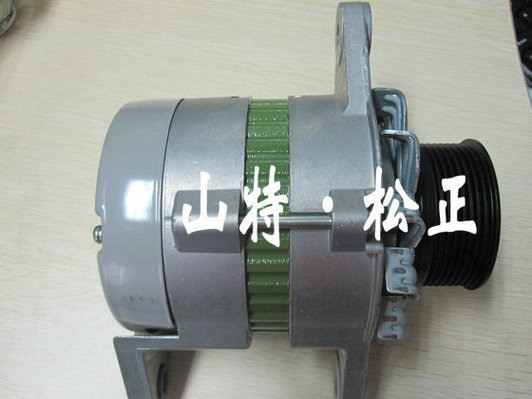 PC300-7交流發(fā)電機(jī)總成600-861-3111，小松原裝配件