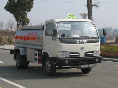 商洛流動加油車，福田流動小型加油車價格，東風(fēng)加油車廠家