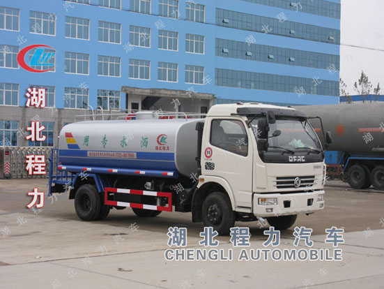 3噸4噸5噸灑水車(chē) 噴灑車(chē) 多功能灑水車(chē) 園林綠化灑水車(chē) 水罐車(chē)運(yùn)水車(chē)專(zhuān)業(yè)的灑水