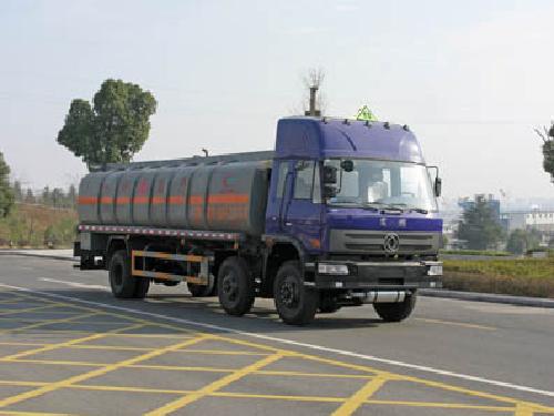 運(yùn)輸液體貨物的槽車化工液體運(yùn)輸車低溫液體槽車