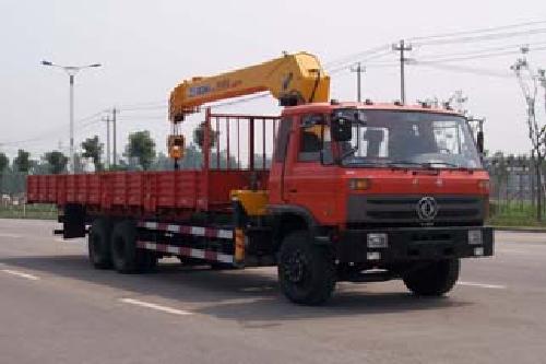 東風(fēng)天龍后雙橋隨車起重運(yùn)輸車 隨車吊價(jià)格隨車吊圖片東風(fēng)康明斯發(fā)動(dòng)機(jī)汽車吊