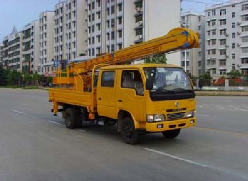 高空作業(yè)車價格,高空作業(yè)車廠家湖北成龍威