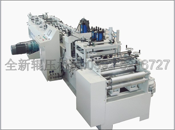 全自動快速換型C型鋼檁條機