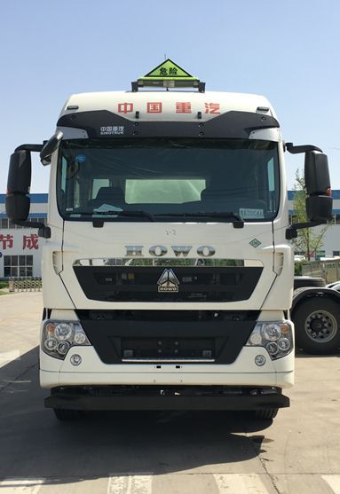 額載10噸液化天然氣運(yùn)輸車(chē)27立方LNG加氣車(chē)供液充裝車(chē)移動(dòng)加液車(chē)