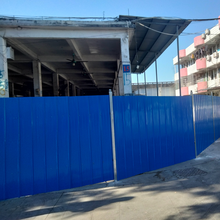 道路擴(kuò)建工程彩鋼瓦圍擋低成本鐵皮圍墻板包工包料