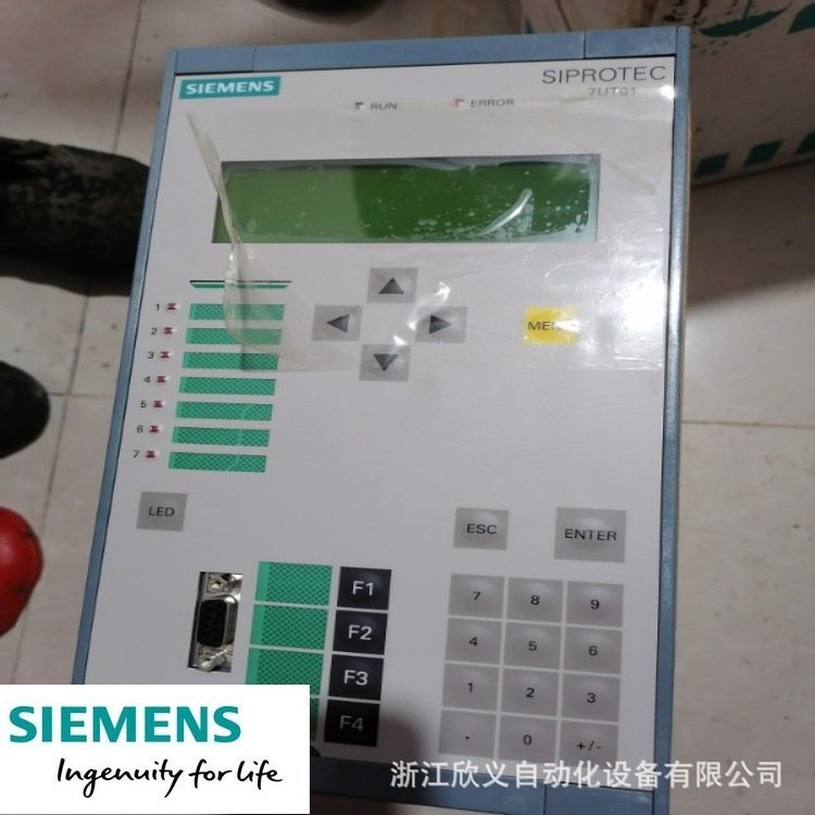 西門子7SJ6825-5EW00-1FE0保護繼電器外殼1\/3