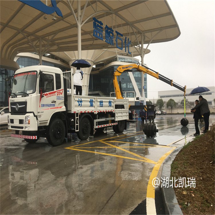 檢衡車_東風(fēng)小三軸計(jì)量檢衡車_三軸國六檢衡車