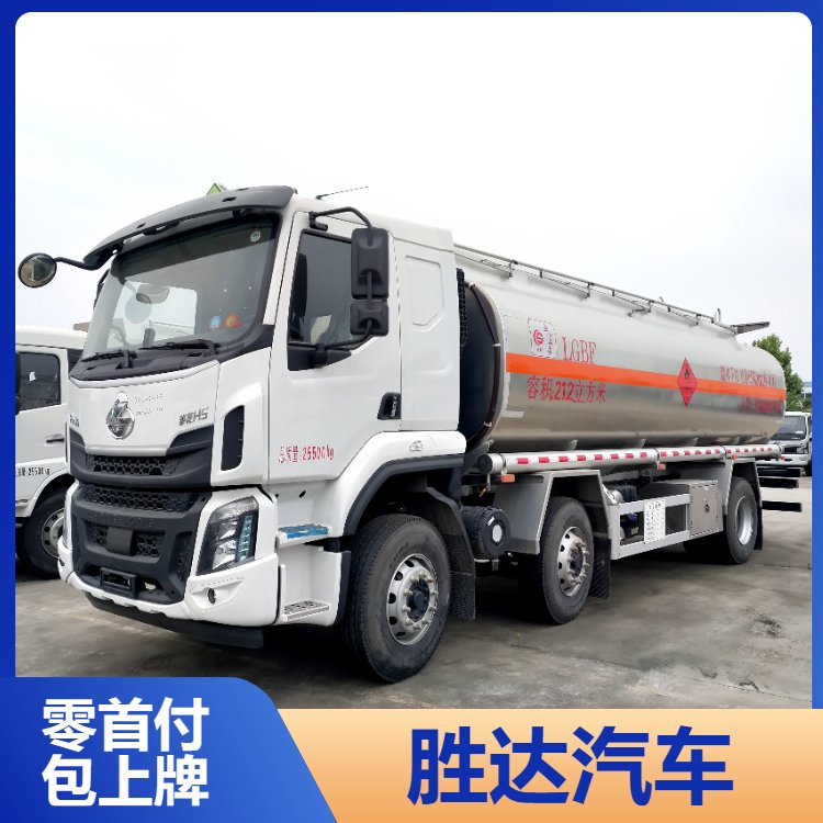 柳汽乘龍21.2立方油罐車(chē)潤(rùn)滑油運(yùn)輸車(chē)工程建設(shè)運(yùn)行靈活耐用