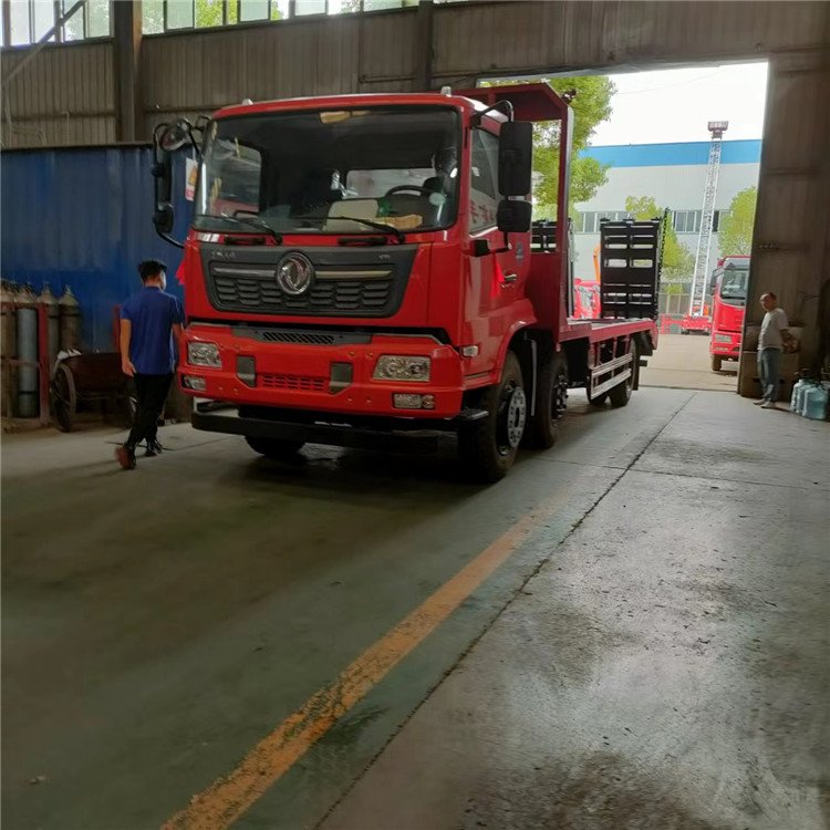 東風(fēng)天錦小三軸挖掘機拖車國六前四后四勾機平板運輸車車型齊全