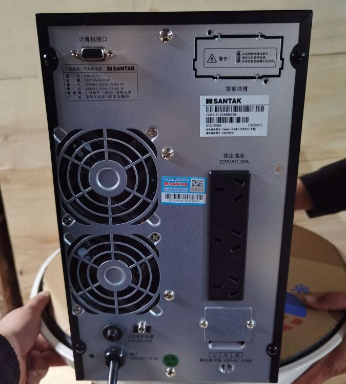 UPS電源C3K\/2400W內(nèi)置電池0秒切換應(yīng)急電池3000KVA全國(guó)聯(lián)保3K