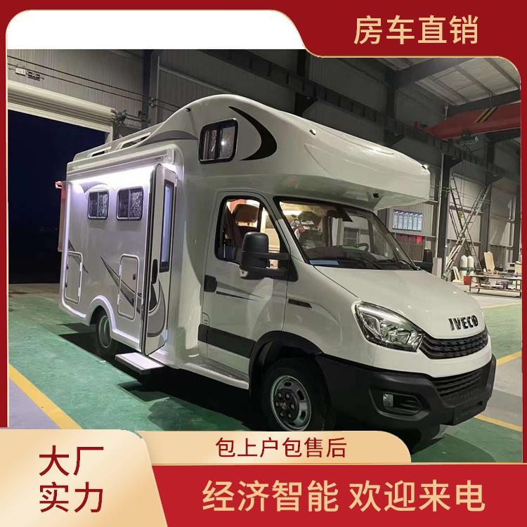 依維柯C型房車配玻璃鋼外殼商務(wù)辦公車進口莫博拓展機構(gòu)支持分期