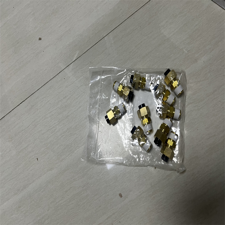 C1N3\/8-PT1\/4NITTAMOORE原裝進(jìn)口英制膠套式快速密封接頭