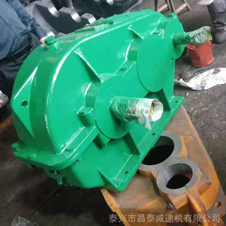 橡塑機(jī)械用ZQ750-23.34-7圓柱斜齒輪減速機(jī)昌泰臥式雙級(jí)齒輪箱