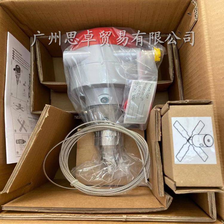 丹佛斯出品AKS4100U-084H4571二氧化碳液位傳感器