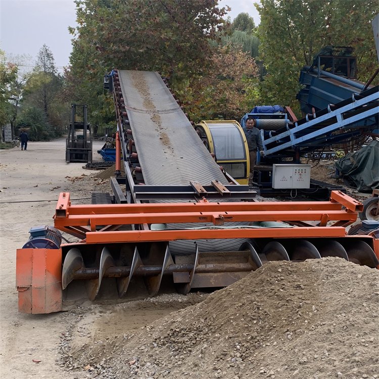 螺旋扒料機(jī)黃沙土堆裝車(chē)扒料機(jī)履帶行走螺旋式扒料機(jī)