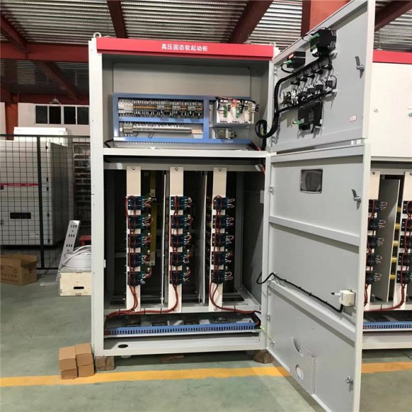 6KV10KV電機(jī)軟起動(dòng)柜高壓固態(tài)軟起動(dòng)裝置具有很強(qiáng)抗干擾能力