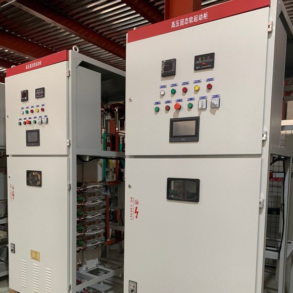 源創(chuàng)電氣3KV630KWYHGQ高壓固態(tài)軟啟動柜安全性能穩(wěn)定