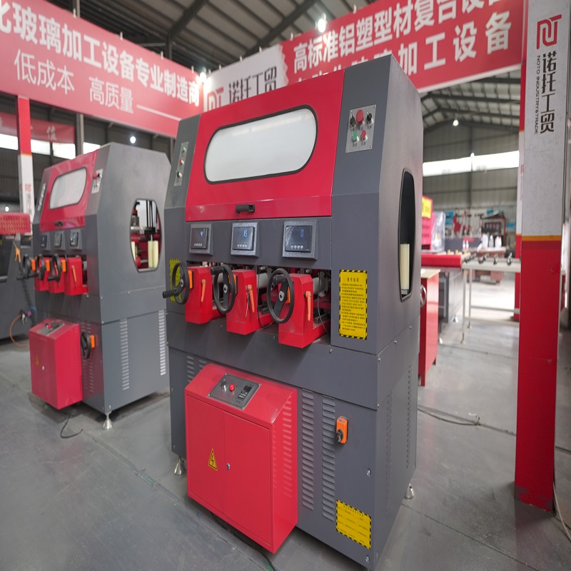 斷橋鋁穿條機(jī)將鋁材與隔熱條壓緊型材門窗廠用快速壓合自動(dòng)開齒