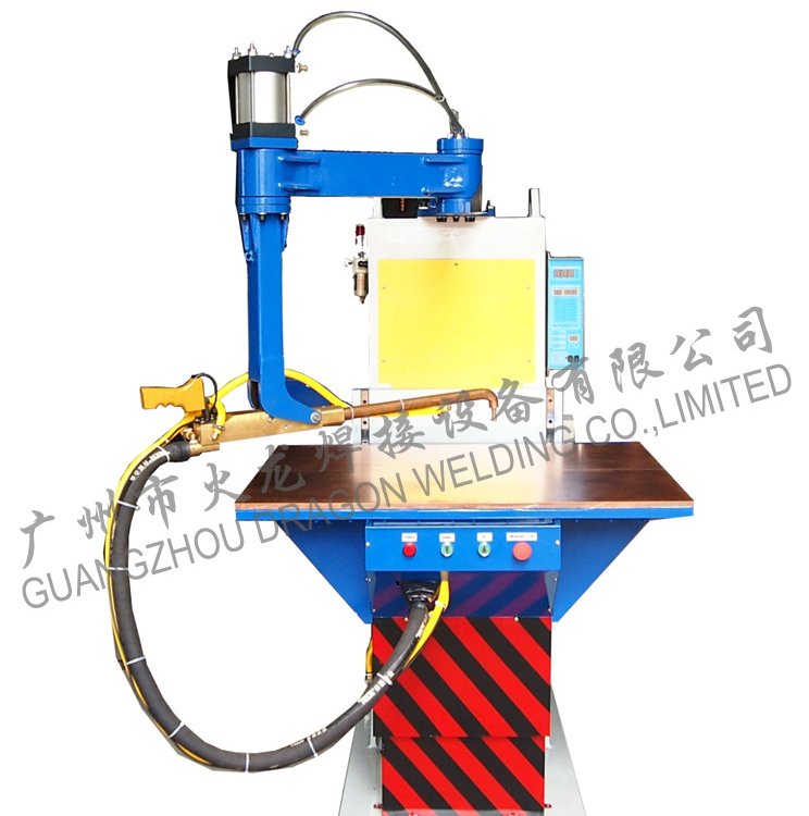 供應無痕點焊機臺面式搖臂焊1米*1米大平面適合大平面焊接