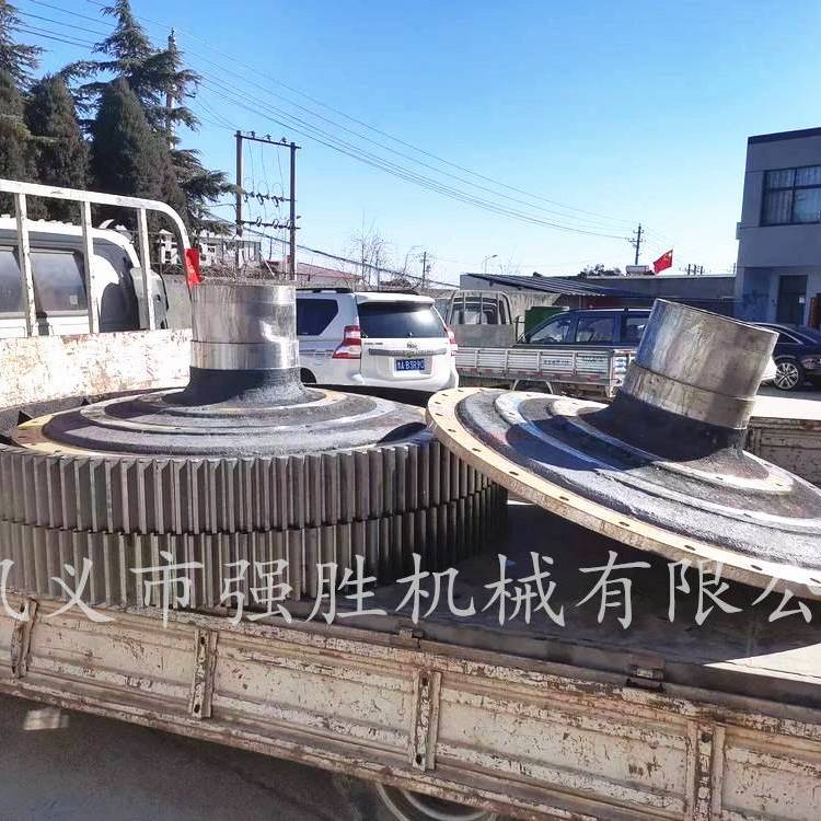 廠家生產(chǎn)多種型號球磨機(jī)大齒輪端蓋軸合提供球磨機(jī)成套配件