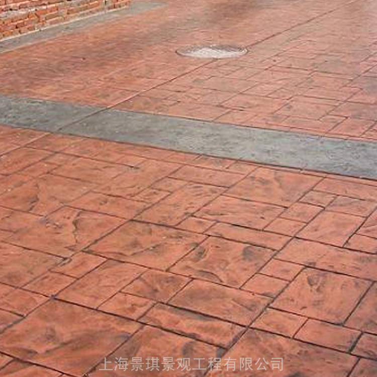 青海省壓印地坪模具生產(chǎn)商海東地區(qū)仿大板巖水泥壓花地坪施工