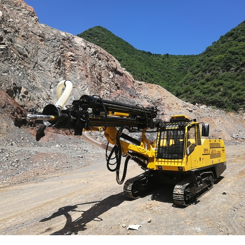 潛孔鉆機(jī)黑金剛鉆車阿特拉斯空壓機(jī)加大孔徑