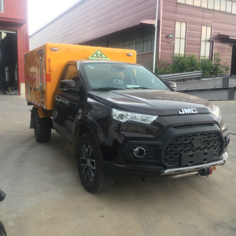 江鈴皮卡炸藥運輸車四驅(qū)民爆車小型爆破行業(yè)專用車危爆品同載