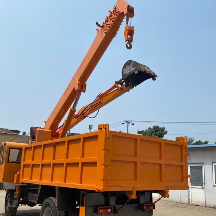 四不像吊挖一體機(jī)輪式四驅(qū)下葬隨車挖掘機(jī)操作方便