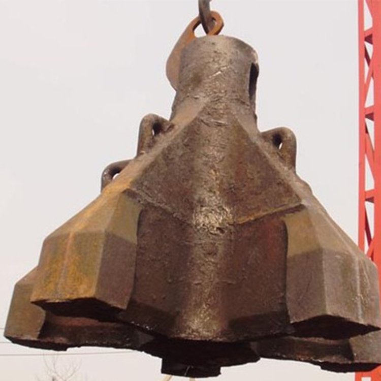 沖孔打樁機(jī)錘頭規(guī)格齊全，質(zhì)量保證，廠(chǎng)家直接發(fā)貨
