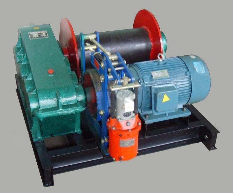 永威電控打樁機(jī)JM系列的卷揚(yáng)機(jī)，品種齊全，質(zhì)量保證