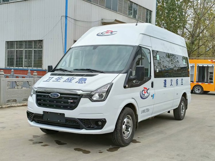 自動擋衛(wèi)生防疫車福特V348防疫應(yīng)急車30米噴灑消毒消殺車