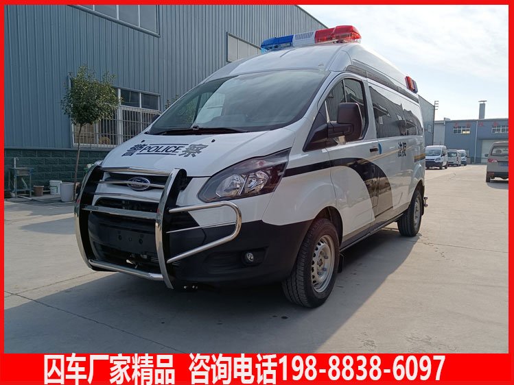 福特V362囚車柴油2.0T手動(dòng)擋公安法院9-15人座長(zhǎng)途羈押設(shè)計(jì)合理